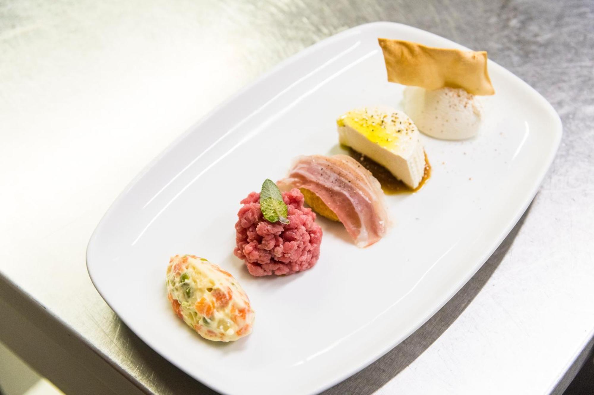 La Placette - Albergo Diffuso E Trattoria Usseaux Zewnętrze zdjęcie