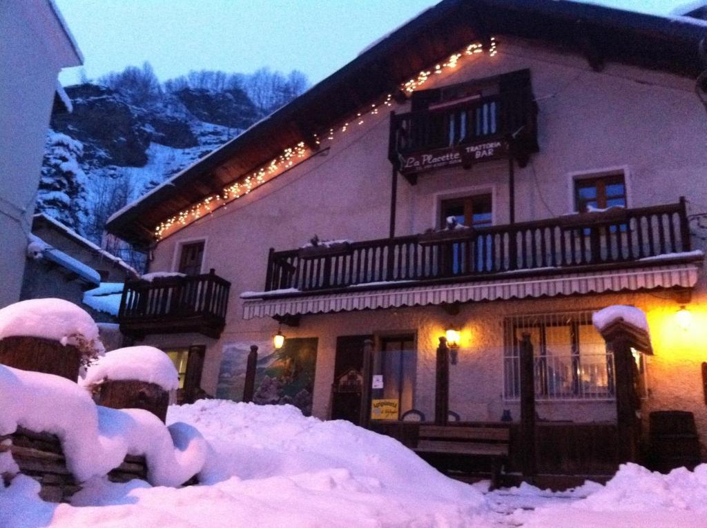 La Placette - Albergo Diffuso E Trattoria Usseaux Zewnętrze zdjęcie