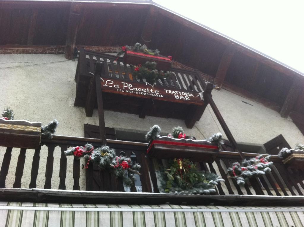 La Placette - Albergo Diffuso E Trattoria Usseaux Zewnętrze zdjęcie