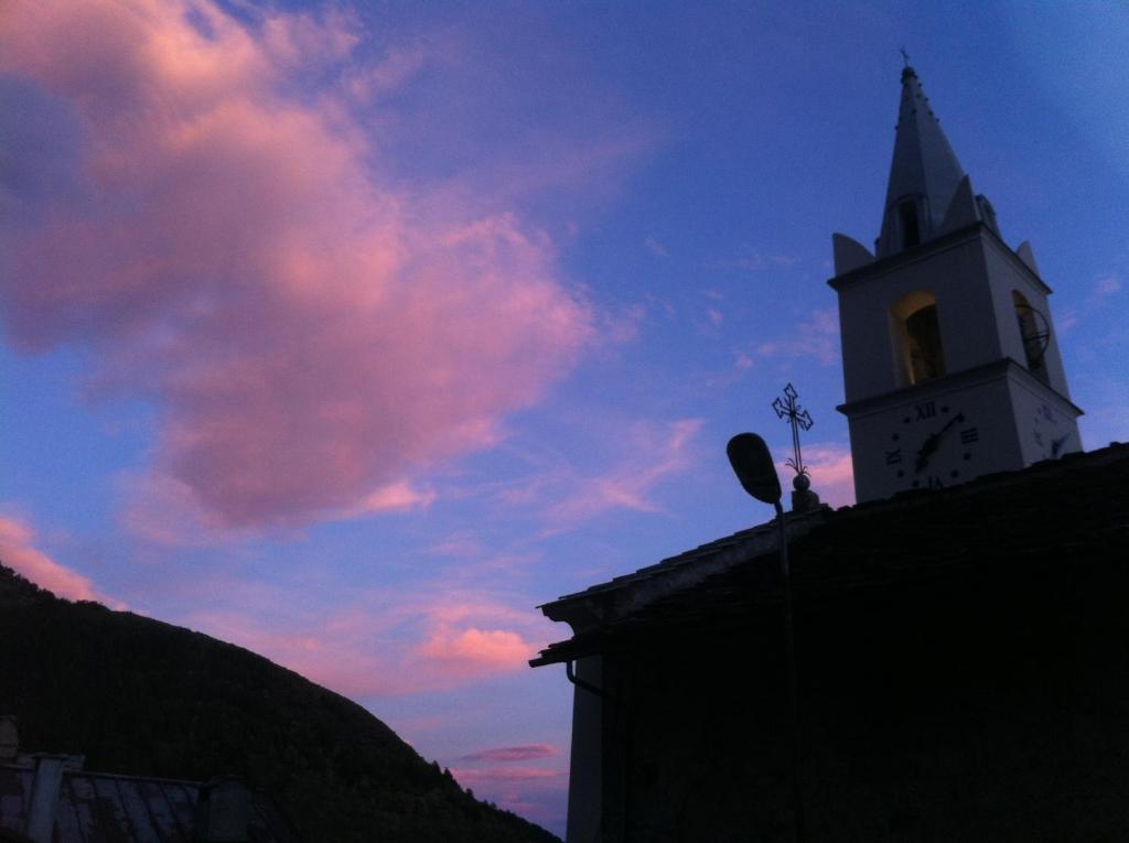 La Placette - Albergo Diffuso E Trattoria Usseaux Pokój zdjęcie